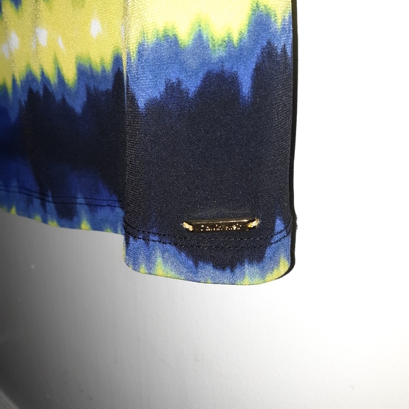 Colorful Calvin Klein shell- ladies medium - Picture 4 of 4